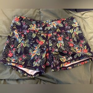Born Primitive Shorts EUC sz M jungle print parrot born primative